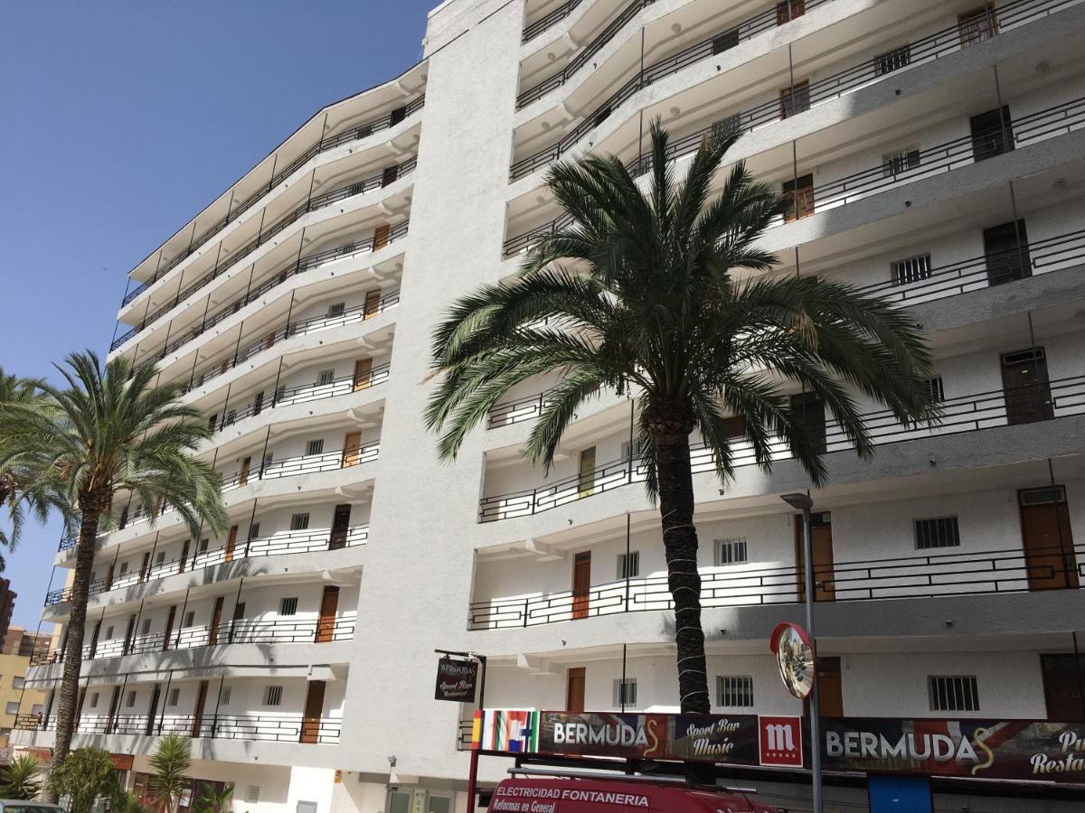 BERMUDAS-TURIS Apartamentos Benidorm Exterior foto