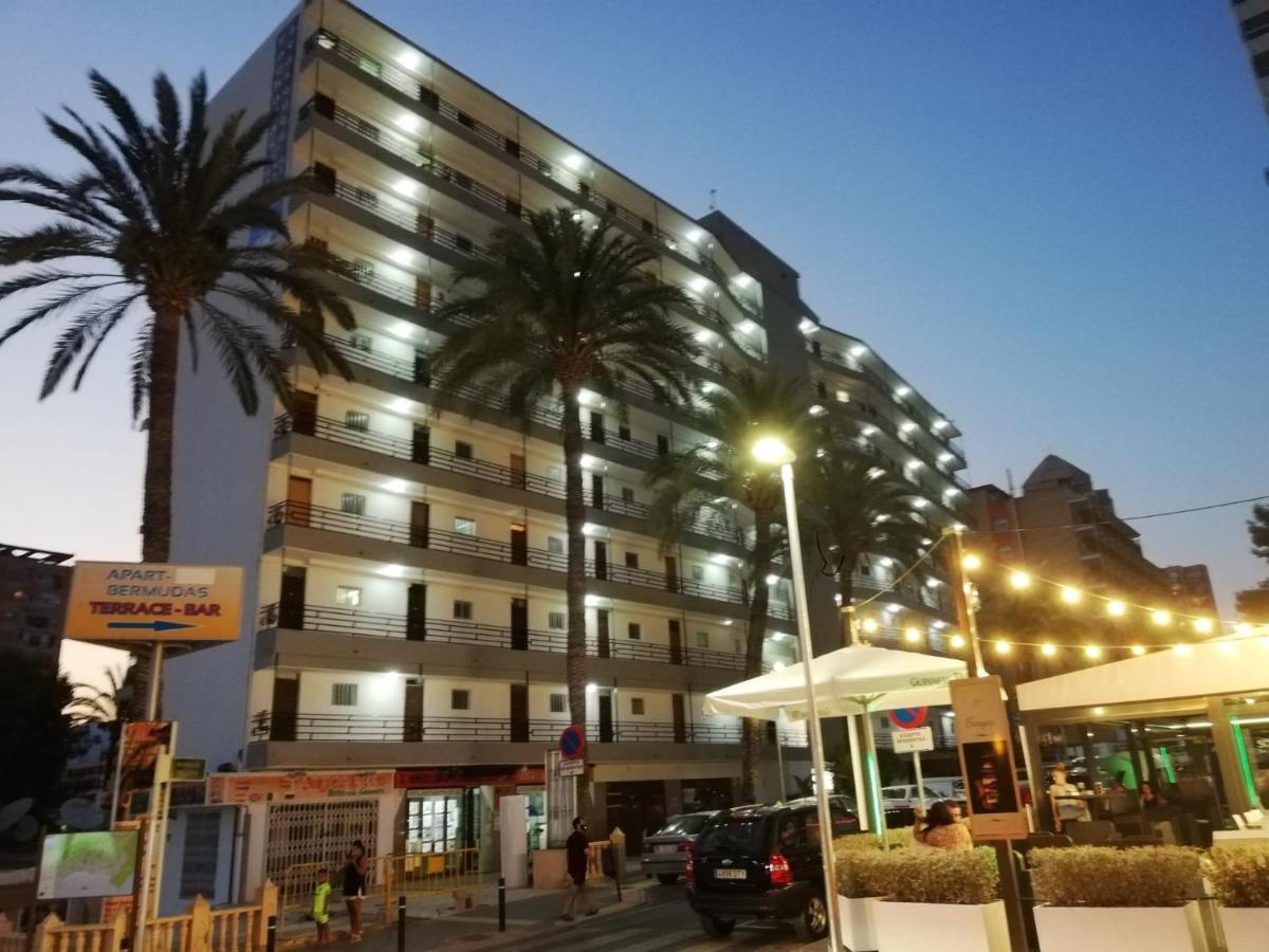 BERMUDAS-TURIS Apartamentos Benidorm Exterior foto