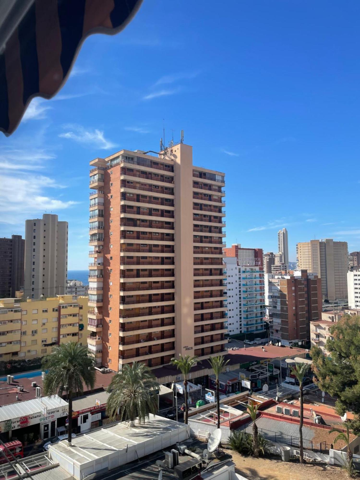 BERMUDAS-TURIS Apartamentos Benidorm Exterior foto