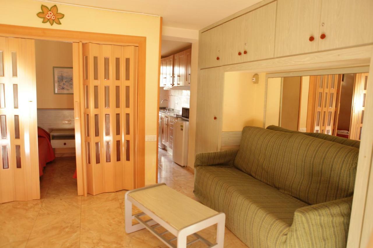 BERMUDAS-TURIS Apartamentos Benidorm Exterior foto